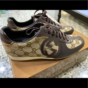 Gently Used Gucci Sneakers (Sz 6).